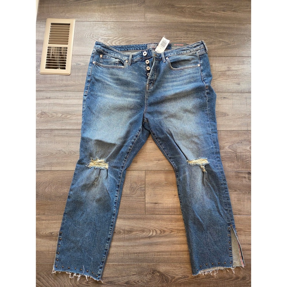 Torrid women's high waist jeans size 18
